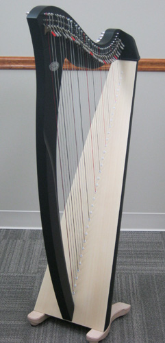 Picture of Mia (w/Wheeled Carrying Case) Harp